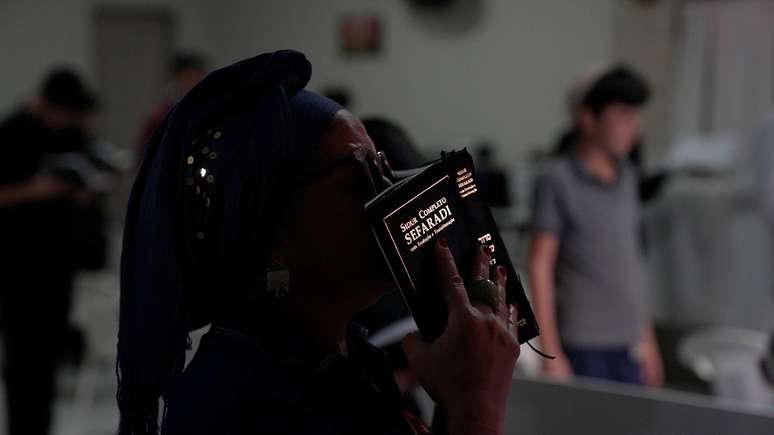 Cerim&ocirc;nia religiosa na sinagoga Beitel, em Messejana, na periferia de Fortaleza