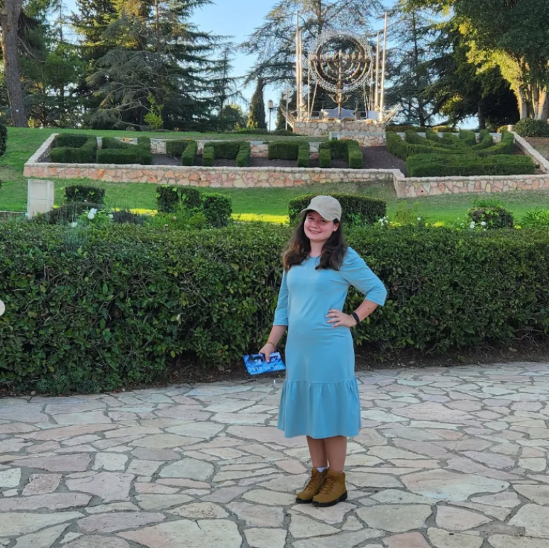 A jornalista Shoshana Lima se converteu ao juda&iacute;smo e hoje mora em Israel