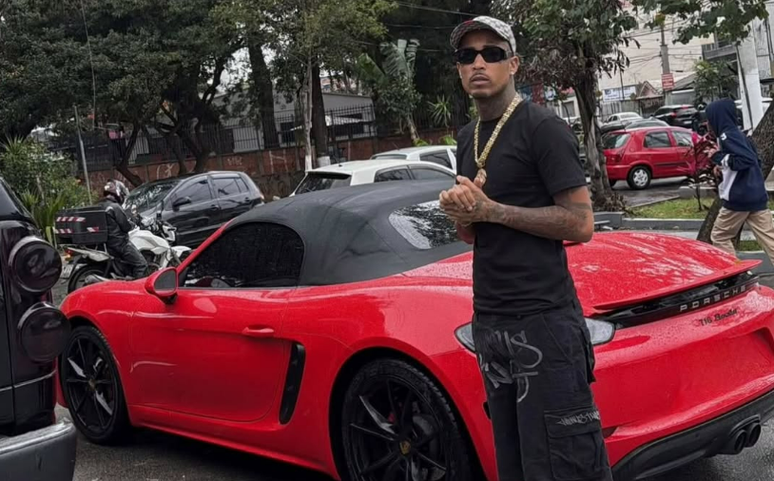 Samuel Sant'Anna, known as Gato Preto, accumulates more than 24 fines in the vehicles driving Samuel Sant'Anna, known as Gato Preto, accumulates more than 24 fines in the vehicles driving