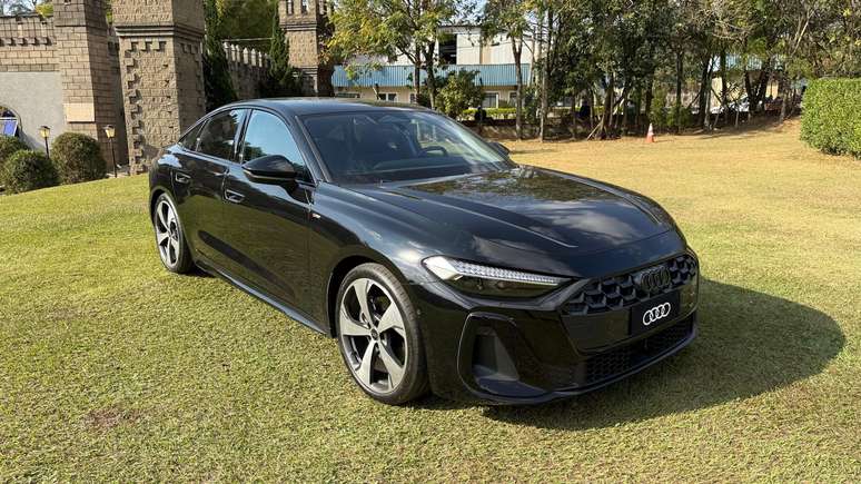 Novo Audi A5 Sedan 2.0 TFSI Performance S edition quattro