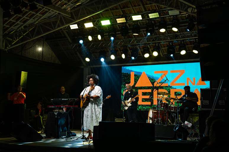 Ellen Ol&eacute;ria -