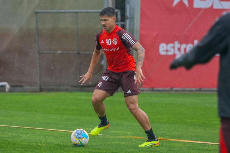 R&ocirc;mulo teve passagem de destaque no Internacional &ndash;