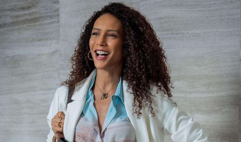 ‘Vale Tudo’ 1988 x 2025: the greatest secret of fashion for Raquel who does not lose identity in the soap opera, according to a style expert ‘Vale Tudo’ 1988 x 2025: the greatest secret of fashion for Raquel who does not lose identity in the soap opera, according to a style expert