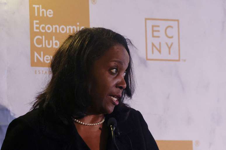 Além da indicação de Biden, Lisa Cook tem outros capítulos de sua trajetória profissional ligados aos democratas