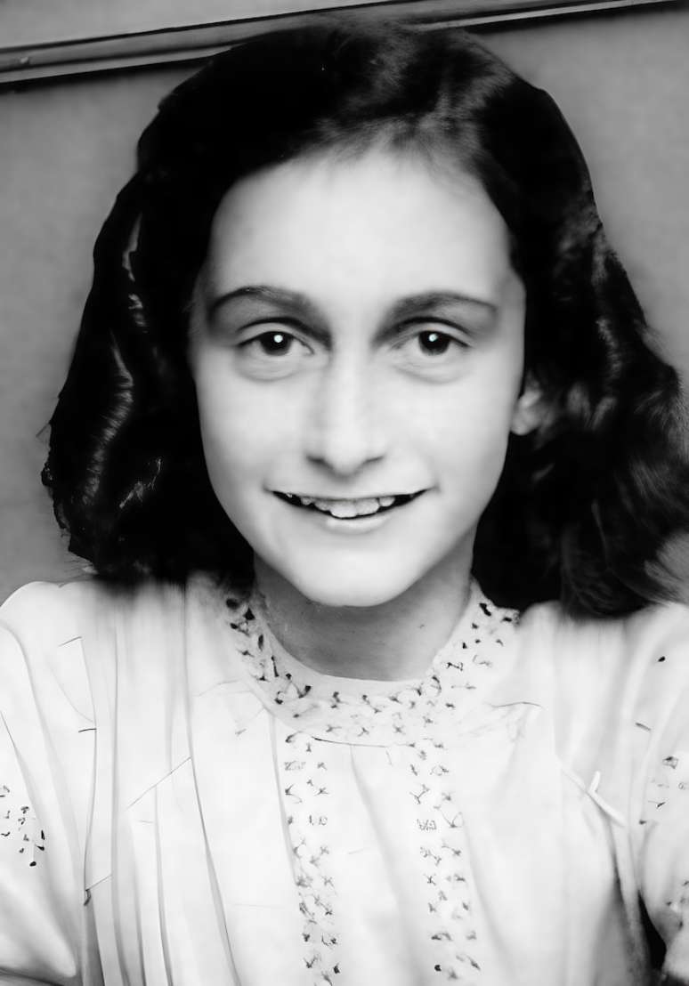 Anne Frank (1929-1945), uma das mais reconhecidas v&iacute;timas do Holocausto, em imagem divulgada pelo Grupo Editorial Edipro.