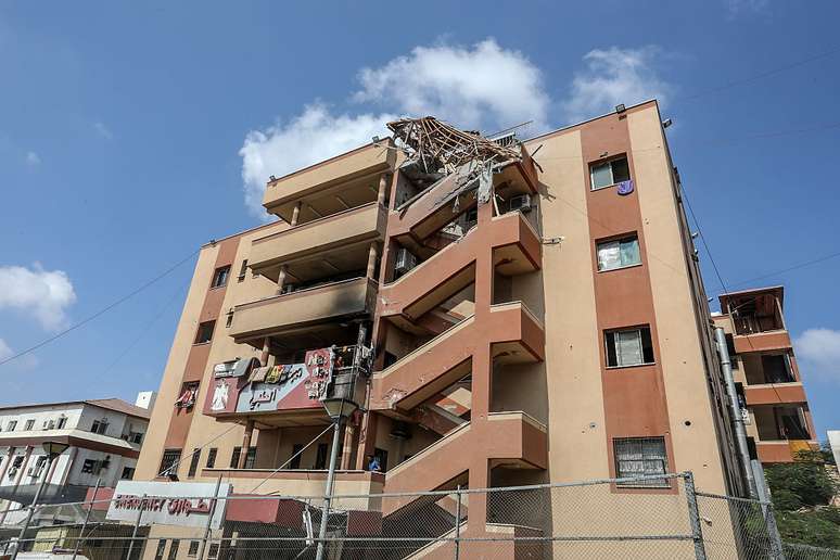 Quarto andar do Complexo Médico Nasser danificado após um ataque israelense em Khan Yunis, Gaza, em 25 de agosto de 2025.