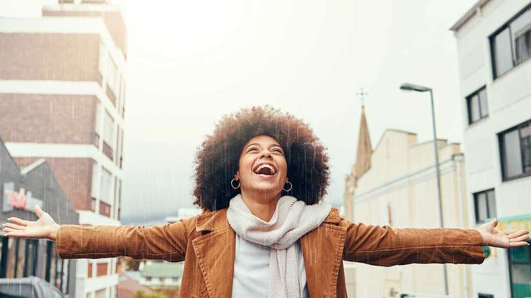 Benzedeira suggestions: happiness and what is happy