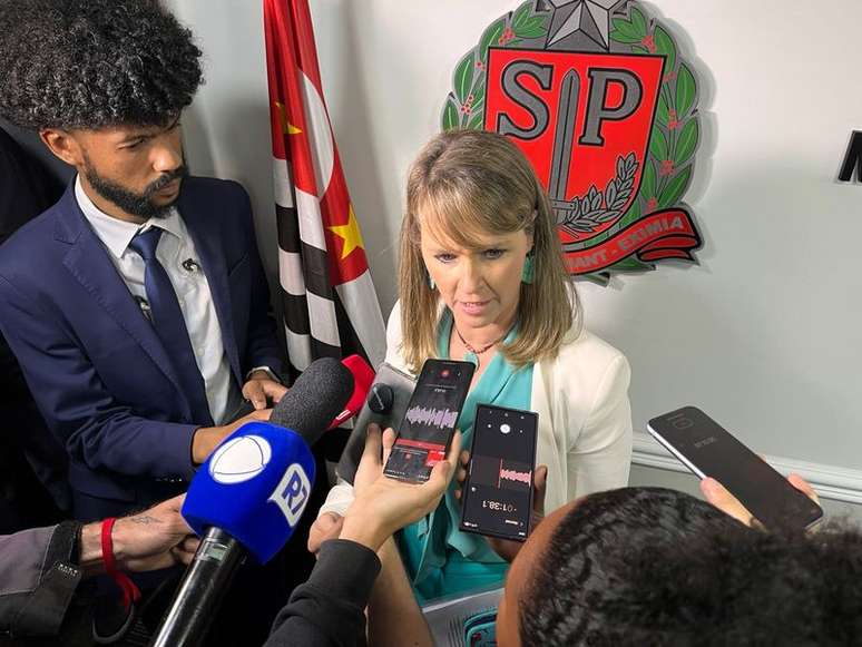 Superintendente da Receita Federal em SP, Márcia Meng, em entrevista após operação Carbono Oculto.
REUTERS/Patricia Vilas Boas
