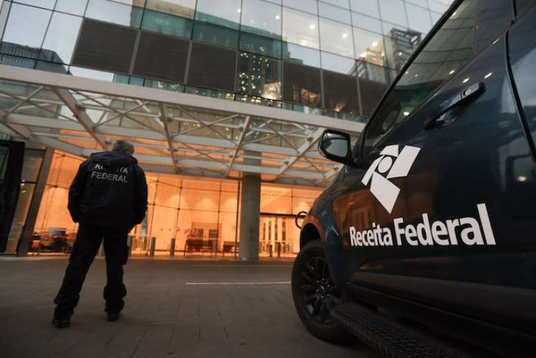 Receita Federal desencadeou nesta quinta-feira, 28, ofensiva contra o uso do sistema financeiro pelo crime organizado para lavagem de dinheiro