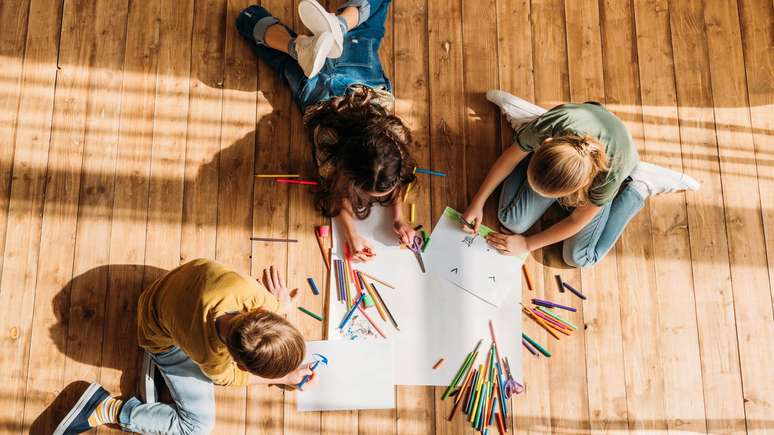 As atividades lúdicas que, aos olhos adultos, podem parecer aleatórios são, na verdade, parte de um processo de amadurecimento