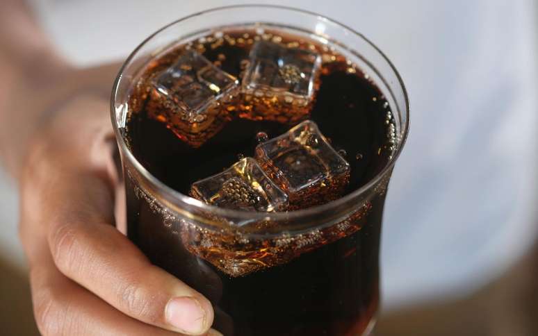 Zero Soda gives more gases than normal? See if it makes the difference