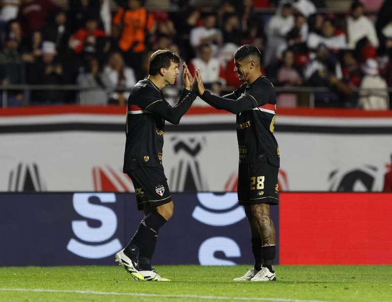 Tapia marcou no duelo contra o Atl&eacute;tico-MG &ndash;