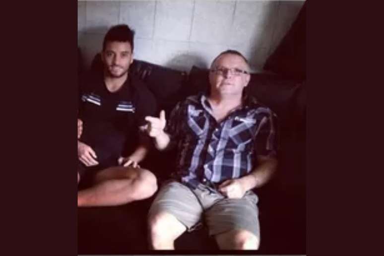Felipe Anderson ao lado do pai em publica&ccedil;&atilde;o antiga nas redes sociais &ndash;