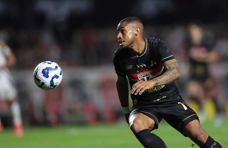 Andr&eacute; Silva deve perder restante da temporada pelo S&atilde;o Paulo &ndash;