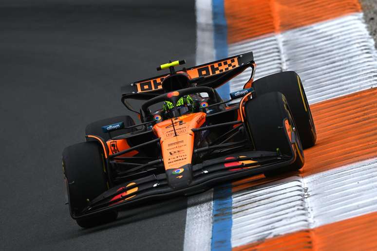 Lando Norris lidera TL2 na Holanda 