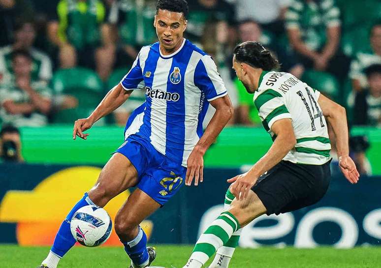 Porto (de azul) mostra a sua for&ccedil;a e vence o bicampe&atilde;o Sporting fora de casa.