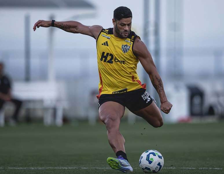 Hulk retorna ap&oacute;s suspens&atilde;o &mdash;