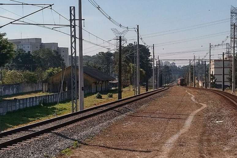 How the railway station was disabled 30 years ago which will be used for the city