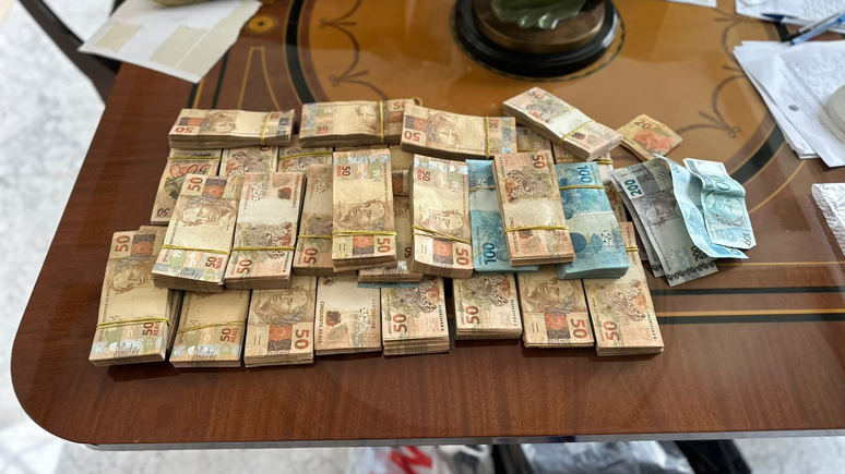 Esquema movimentava bilh&otilde;es de reais, segundo investiga&ccedil;&atilde;o