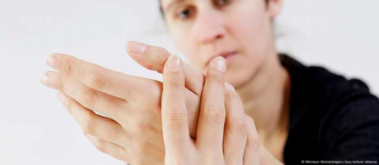 Can antidepressants help fight chronic pain? Can antidepressants help fight chronic pain?