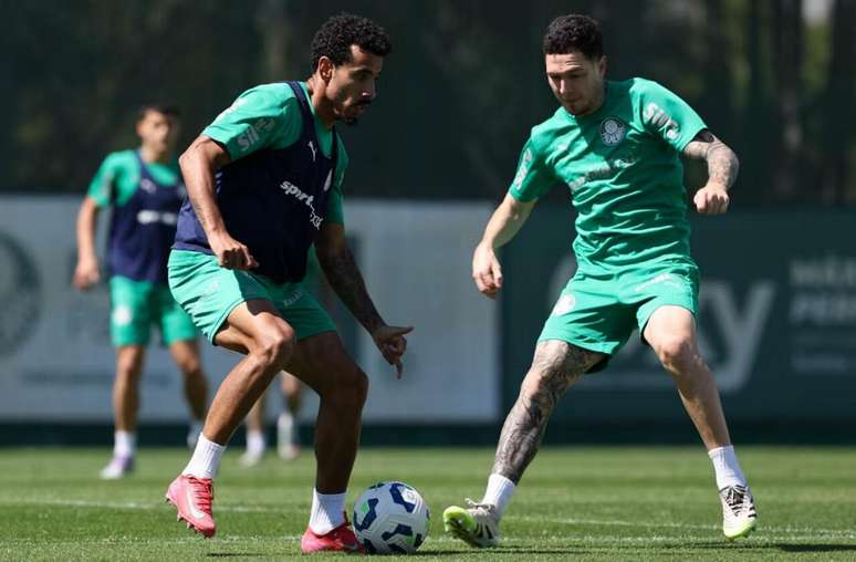 An&iacute;bal Moreno deve voltar ao time titular com Lucas Evangelista &ndash;