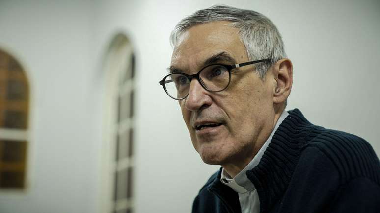 'A gente diz que é um mal moral', diz o padre Licio Vale sobre o suicídio