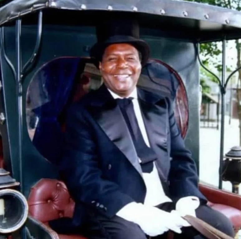 G&eacute;sio Amadeu em Terra Nostra