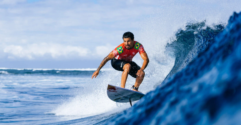 Italo Ferreira em sessão de treino em Cloudbreak, Fiji; brasileiro foi derrotado por Griffin Colapinto no WSL Finals