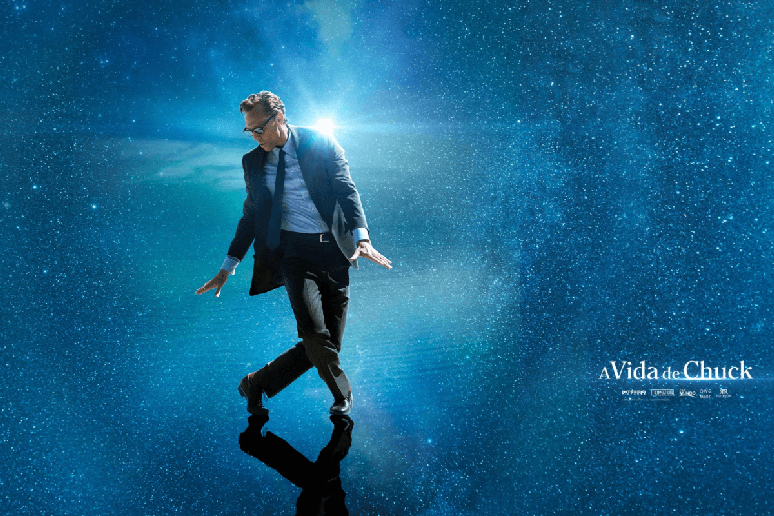 &ldquo;A Vida de Chuck&rdquo; explora a trajet&oacute;ria de um homem em narrativa contada de tr&aacute;s para frente 