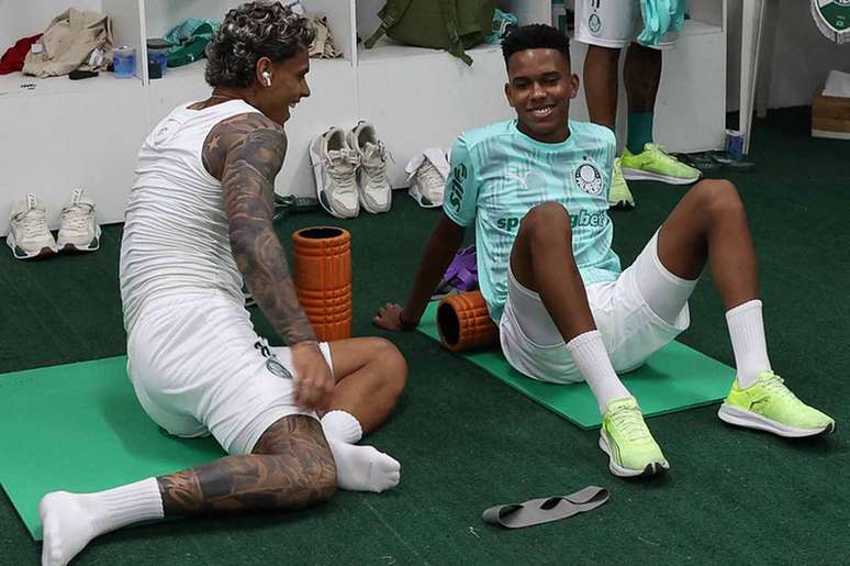 Richard R&iacute;os e Est&ecirc;v&atilde;o impulsionaram receitas do Palmeiras no ano &ndash;