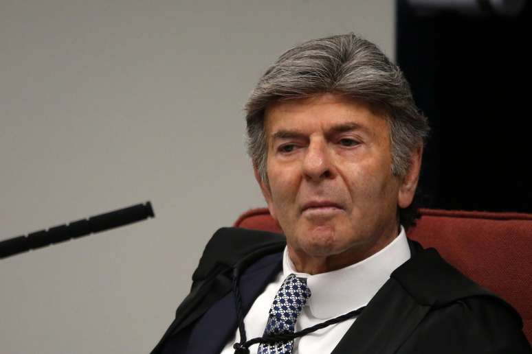 O ministro Luiz Fux, do Supremo Tribunal Federal (STF), durante a primeira sessão de julgamento da ação penal contra o ex-presidente Jair Bolsonaro (PL) e outros sete réus pela tentativa de golpe de Estado que culminou nos atos golpistas em 8 de janeiro de 2023, no STF, em Brasília, nesta terça-feira, 2.