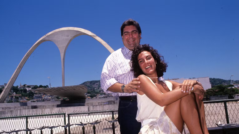 As Magda Colari, Faust’s ex -wife and Lara’s mother, the presenter’s eldest son As Magda Colari, Faust’s ex -wife and Lara’s mother, the presenter’s eldest son