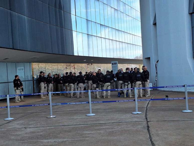 Policiamento reforçado no STF para o julgamento de Bolsonaro