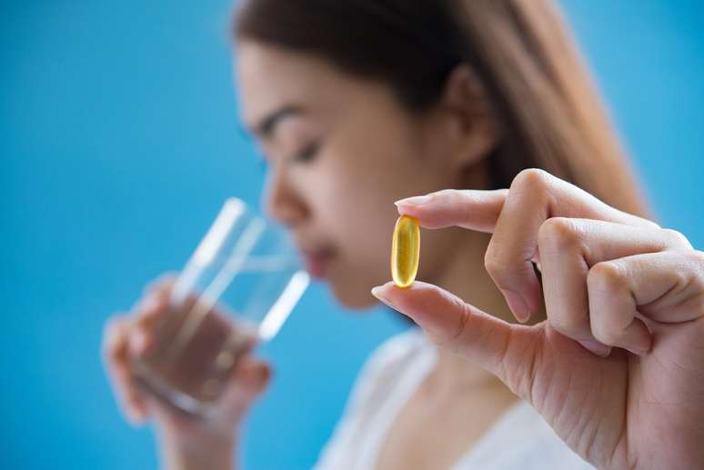 What are the risks of excess vitamin B12? The medical response What are the risks of excess vitamin B12? The medical response