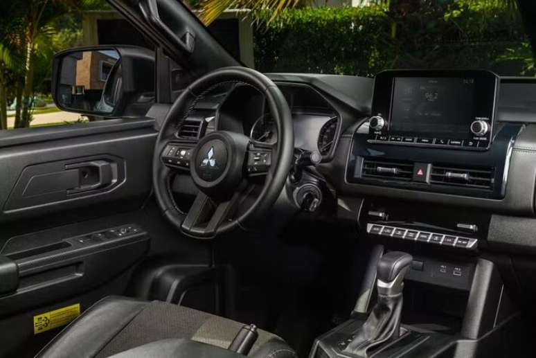 Mitsubishi Triton Tarmac 2026