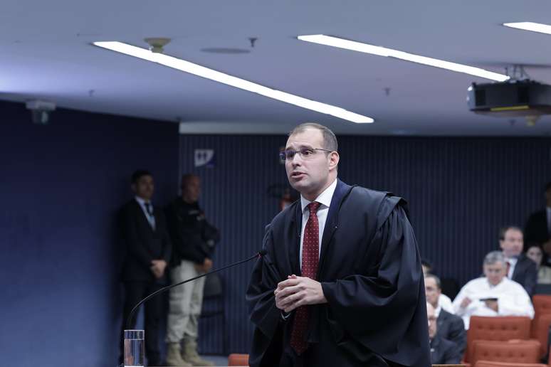 Andrew Fernandes Farias, representante do ex-ministro da Defesa Paulo Sérgio Nogueira