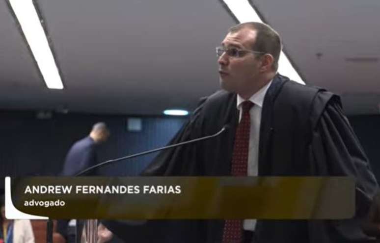 Andrew Fernandes Farias, advogado de Paulo Sérgio Nogueira