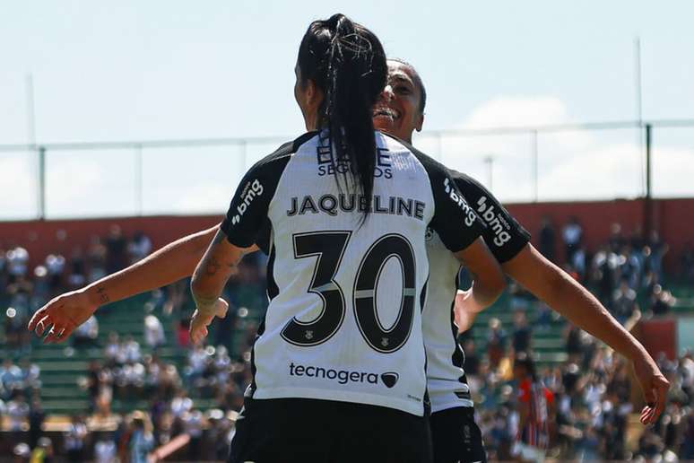 Corinhtinas pode ajudar o Palmeiras na Libertadores &ndash;