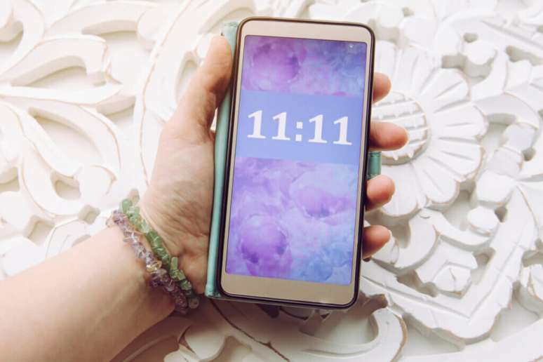 11:11 no rel&oacute;gio pode indicar a necessidade de elevar o esp&iacute;rito 