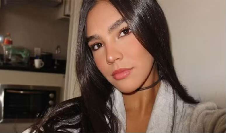 Web reacts to the former Angelica Nora who studies for college online: “I save me Mona”
