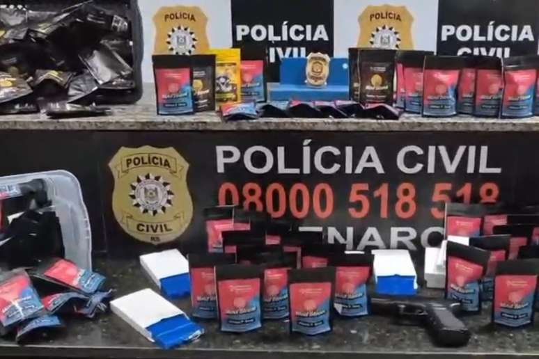 Produtos eram vendidos pela internet e entregues pelos Correios em todo o pa&iacute;s