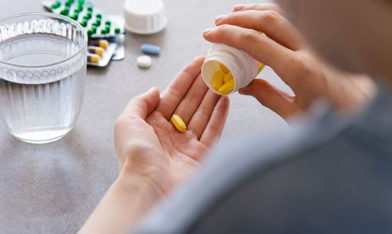 How many times should you take medicines for the worm? I wait