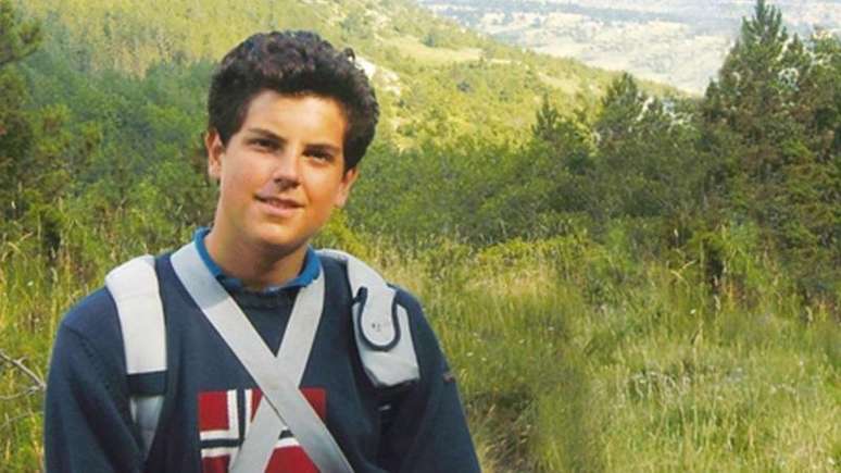 Jovem recebeu diagn&oacute;stico de leucemia com 'serenidade'