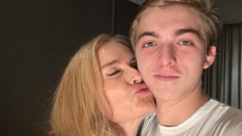 Joaquim Huck ao lado de Ang&eacute;lica