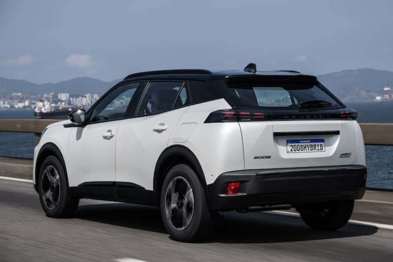 Peugeot 208 Hybrid 2026