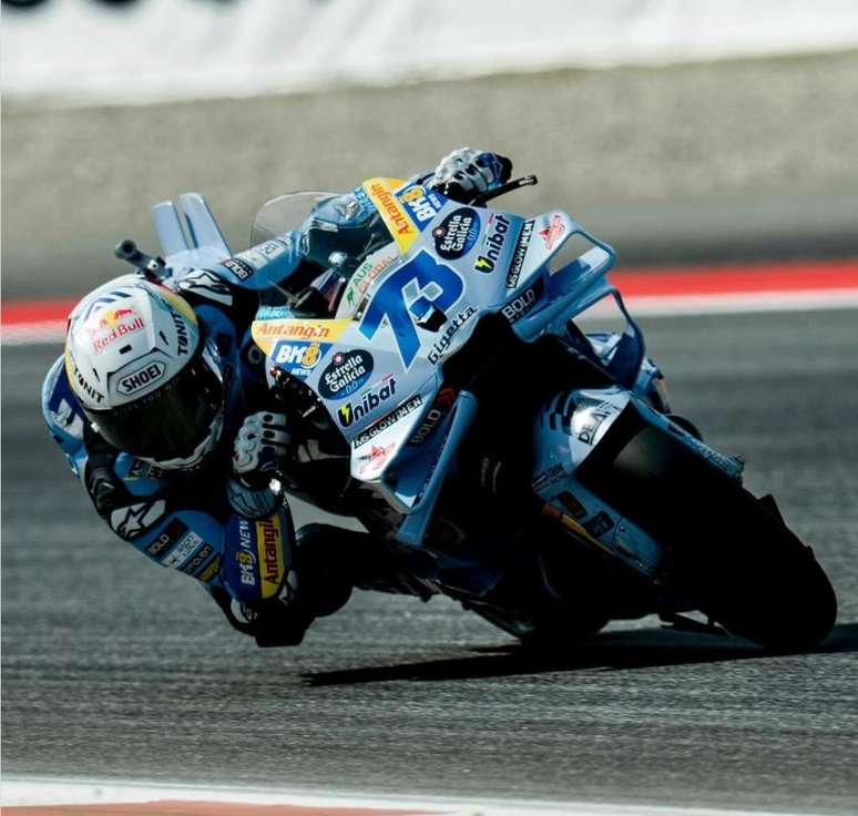 Álex Márquez é pole na Catalunha