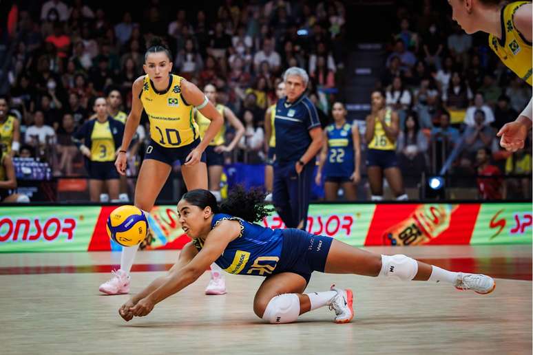 Jos&eacute; Roberto Guimar&atilde;es e Gabi revivem junto trauma do Mundial