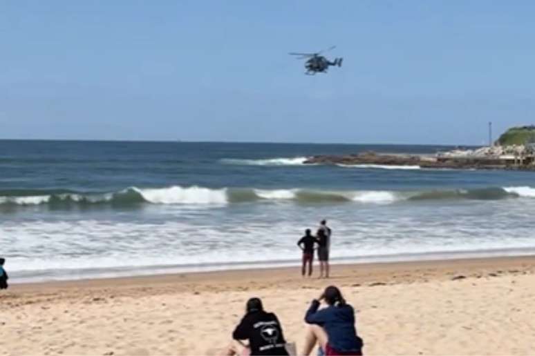 Surfista morre após ataque de tubarão na austrália