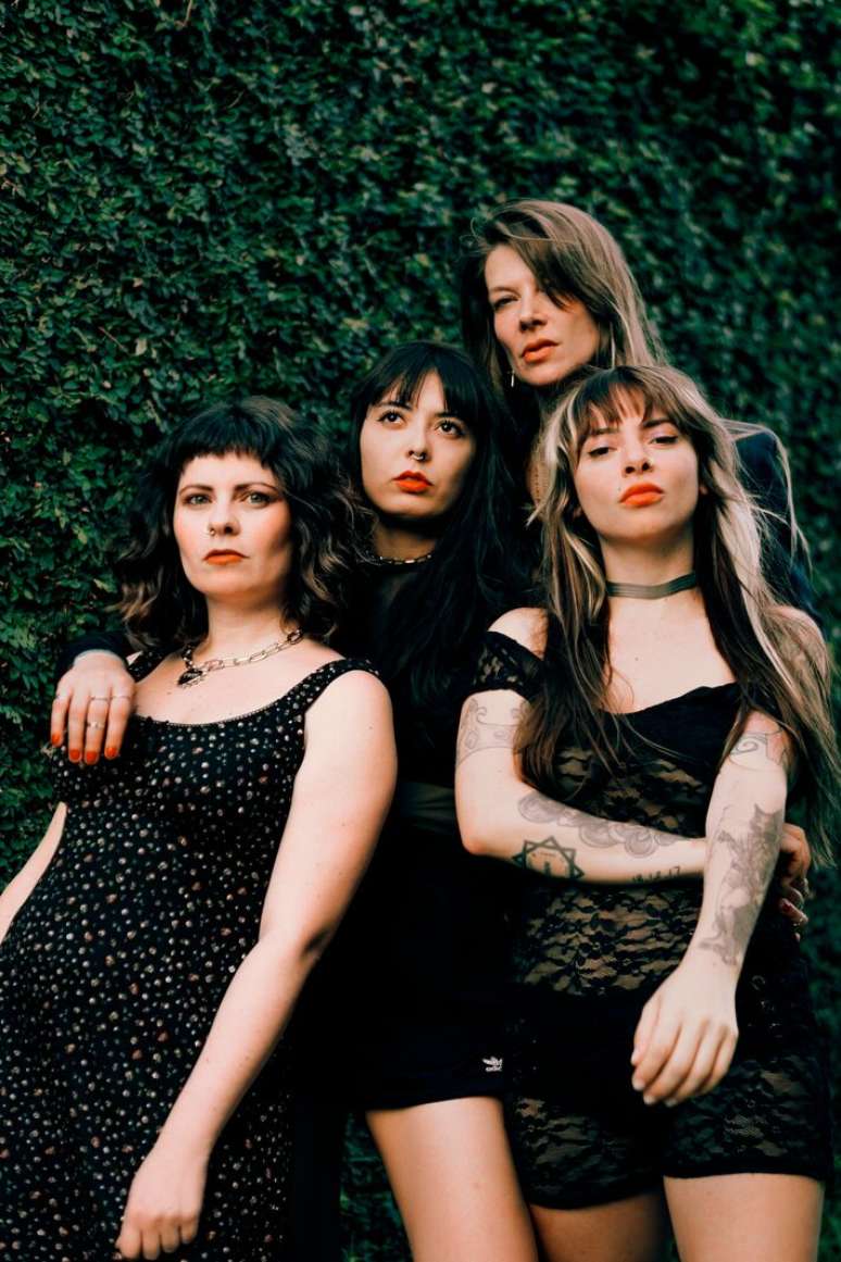 Ale Labelle, Daniely Sim&otilde;es, Joan Bedin e Dani Buarque fazem parte da The M&ouml;nic