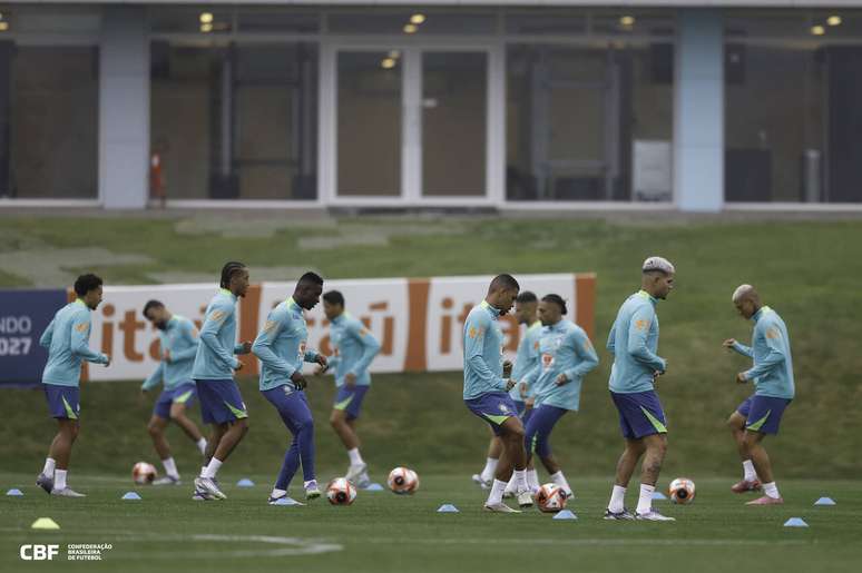 Treino da Seleção Brasileira na tarde deste domingo –